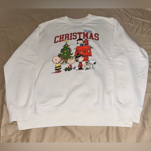 Peanuts Cozy Christmas graphic-Sweatshirt - Picture 2 of 4